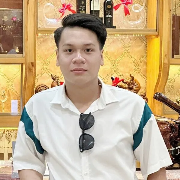 Triệu Ngọc Cẩn